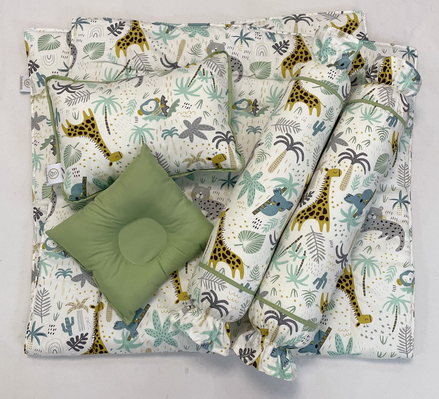 8pc Premium Crib Bedding Set
